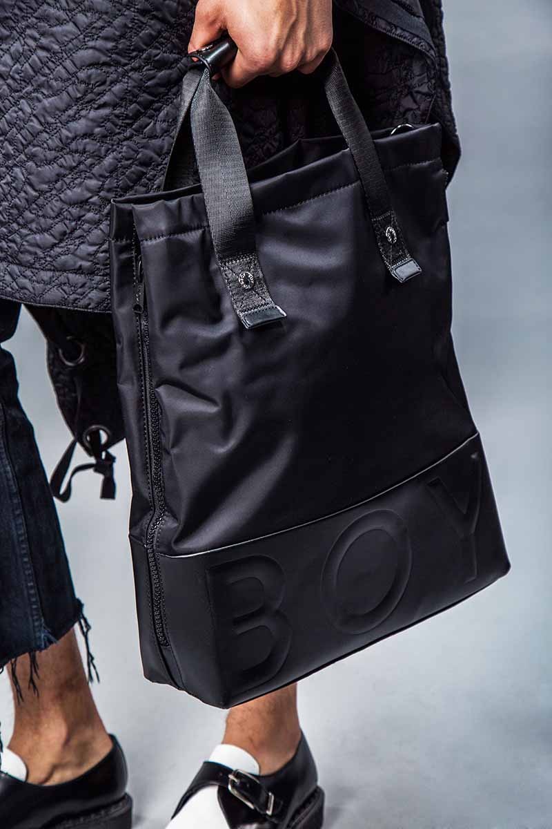 Carry Bag 黑色BOY皮质拼接手提包