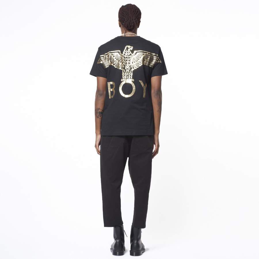 BOY EAGLE 背印 T 恤 - 黑色/金色
